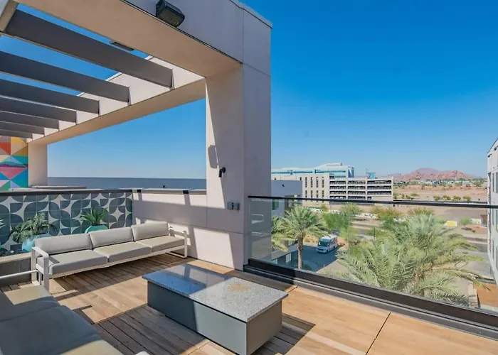 Apartment Beautiful 1bd - Pool, Gym, Parking, W-d - Sleeps 4 *